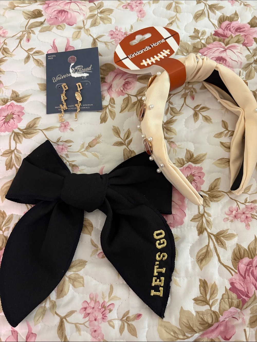 Game day Accessories Bundle - Picture 1 of 2